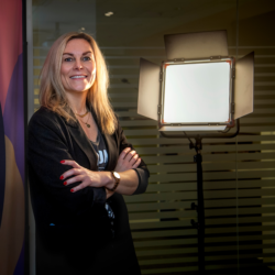 Rekk opp handa Linked In Post