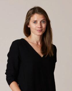 Anja Lange